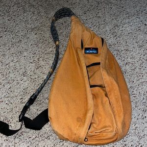Kavu sling bag